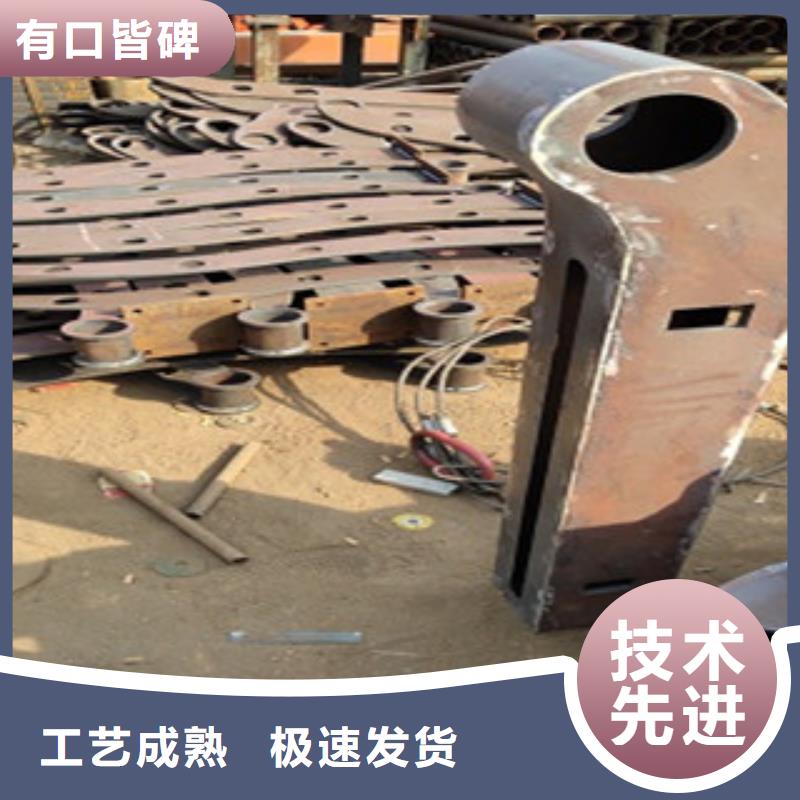 护栏 不锈钢复合管栏杆产地直销