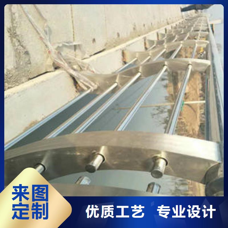 复合管防撞护栏镀锌喷塑钢板立柱放心购