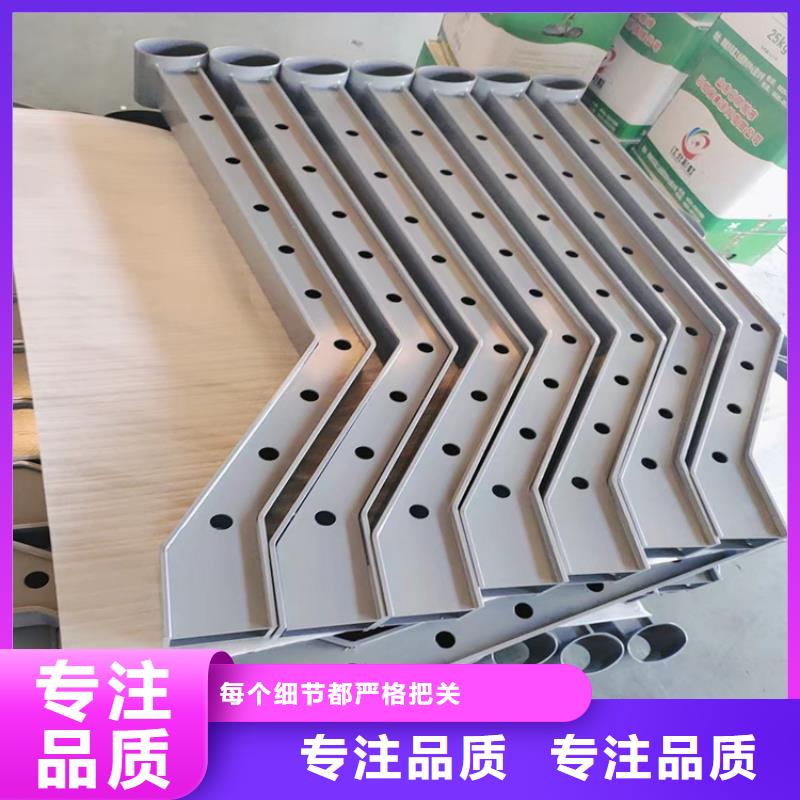 桥梁外部护栏规格齐全