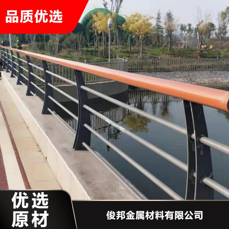 不锈钢复合管热镀锌立柱实力见证