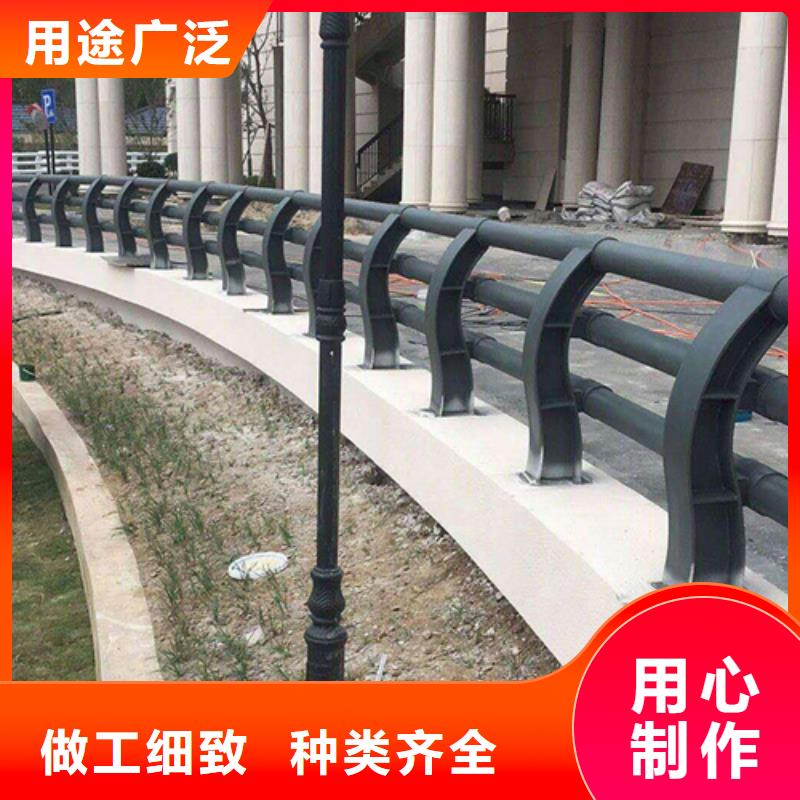 不锈钢桥梁防撞护栏河道景观灯光护栏不锈钢复合管厂家拥有先进的设备