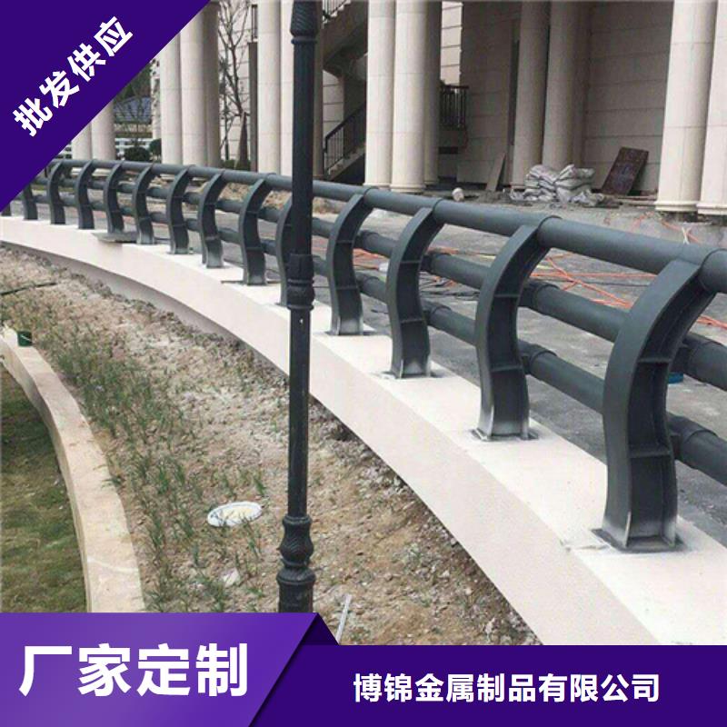 不锈钢桥梁防撞护栏河道景观灯光护栏不锈钢复合管厂家拥有先进的设备