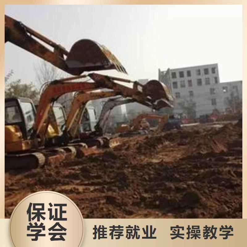 哪里有钩机装载机叉车考证天天实车练习