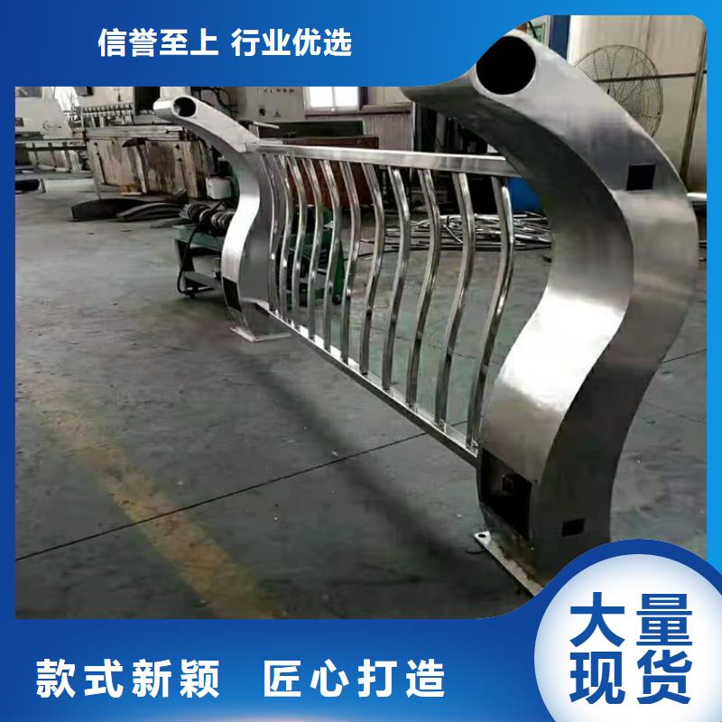 桥梁栏杆河堤护栏厂家拥有先进的设备