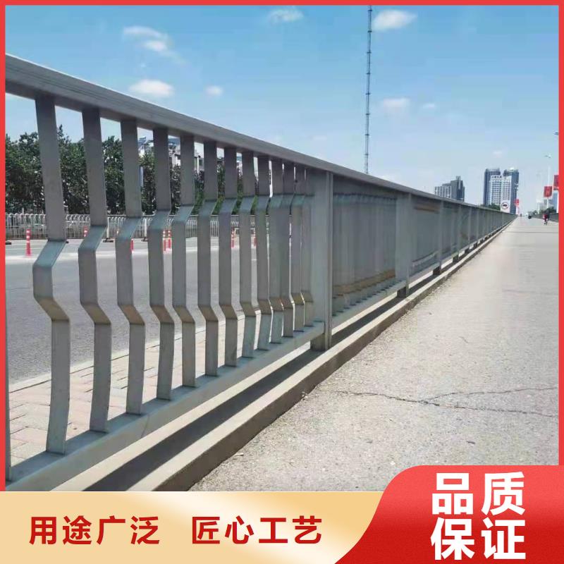 桥梁栏杆河堤护栏厂家拥有先进的设备