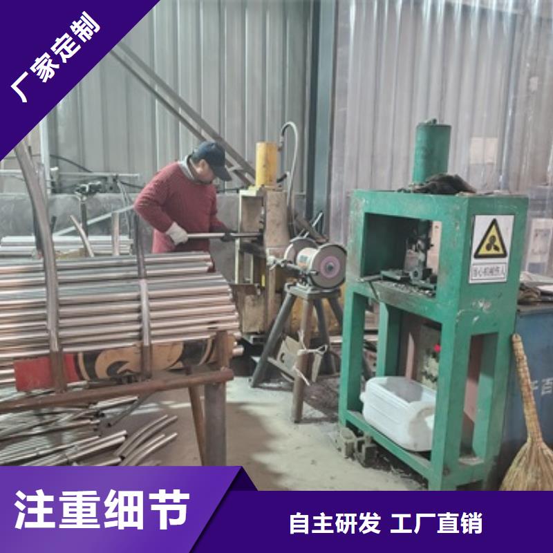 桥梁护栏_防撞护栏多种规格库存充足