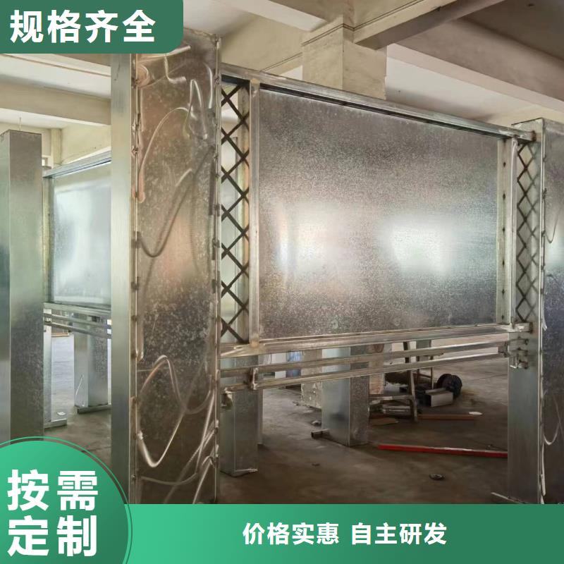 乡村宣传栏灯箱来厂考察