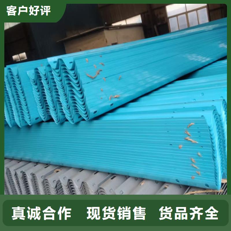 波形护栏,波形护栏托架正规厂家