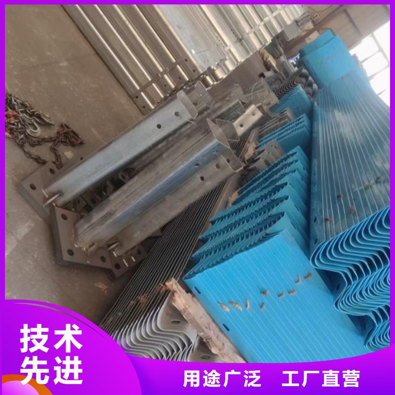 波形护栏,波形护栏托架正规厂家