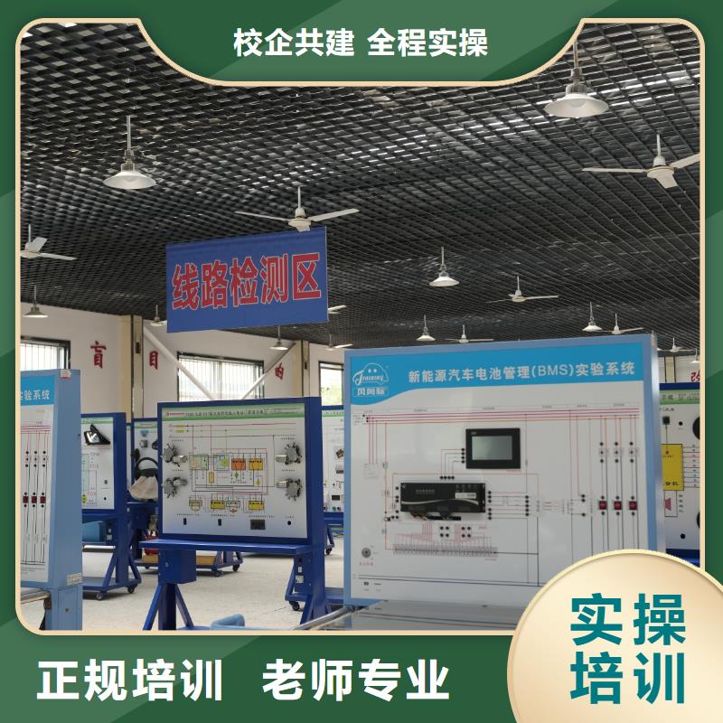 学汽修和学挖掘机哪个好就业不担心